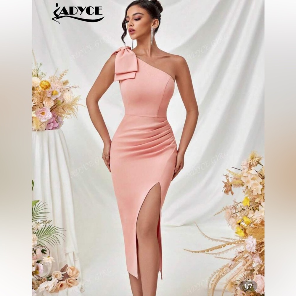 One-Shoulder Pink Dress